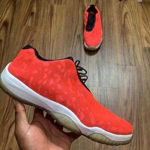 Air Jordan 11 Retro Future Low University Red (12)